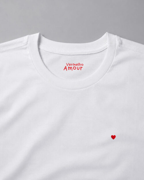 Camiseta Basique Coração - Class Branca Camiseta Basique Coração - Class Branca