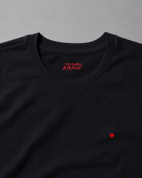 Camiseta Basique Coração - Class Preta Camiseta Basique Coração - Class Preta