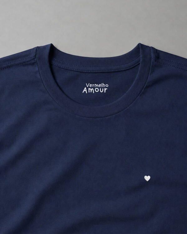 Camiseta Basique Coração - Azul Marín