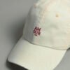 Boné Dad Hat Off-White / Logo Amour Vermelho Sangria Boné Dad Hat Amour - Off-White