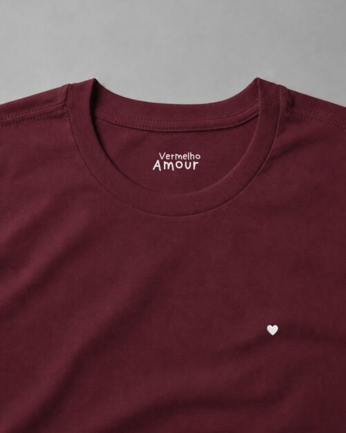 Camiseta Basique Coração - Bordô