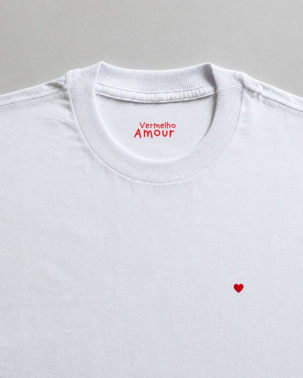 Camiseta Plus Size Cotton Coração - Class Branca