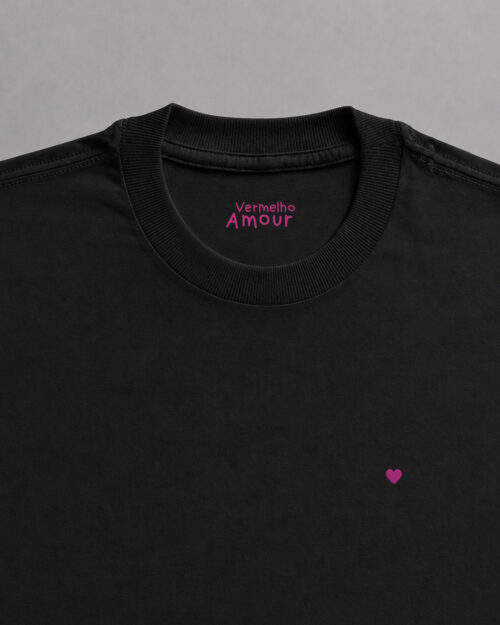 Camiseta Cotton Coração - Rosacre Preta