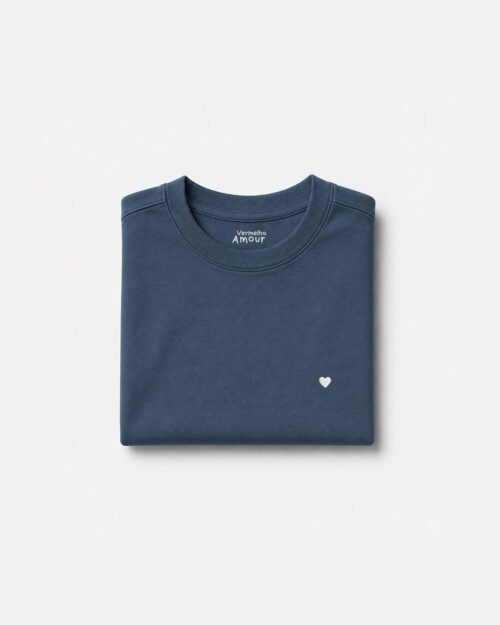 Camiseta Comfort Coração - Azul Pipa Camiseta Comfort Coração - Azul Pipa