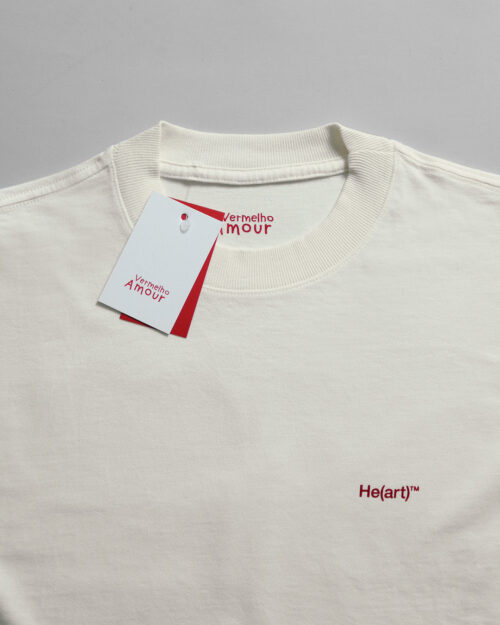 Camiseta Heavyweight He(art)™ - Off-White Camiseta Heavyweight He(art)™ - Off-White