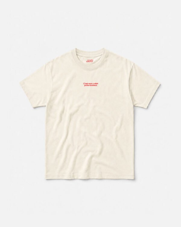 Camiseta Comfort C’est mon t-shirt porte-bonheur - Off-white
