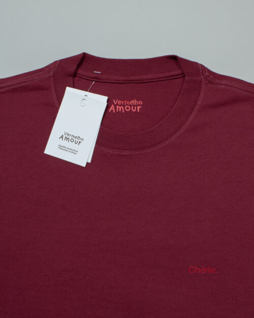 Camiseta Comfort Chérie - Bordô Camiseta Comfort Chérie - Bordô