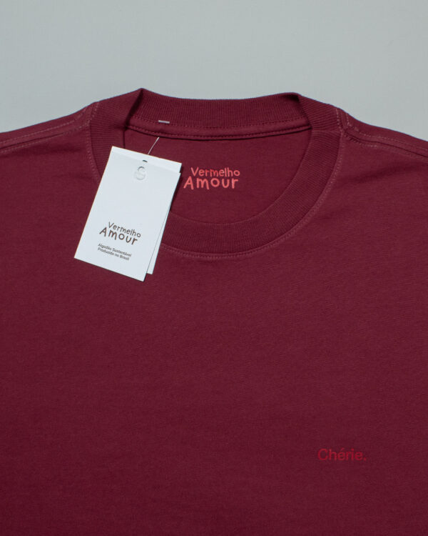 Camiseta Comfort Chérie - Bordô Camiseta Comfort Chérie - Bordô